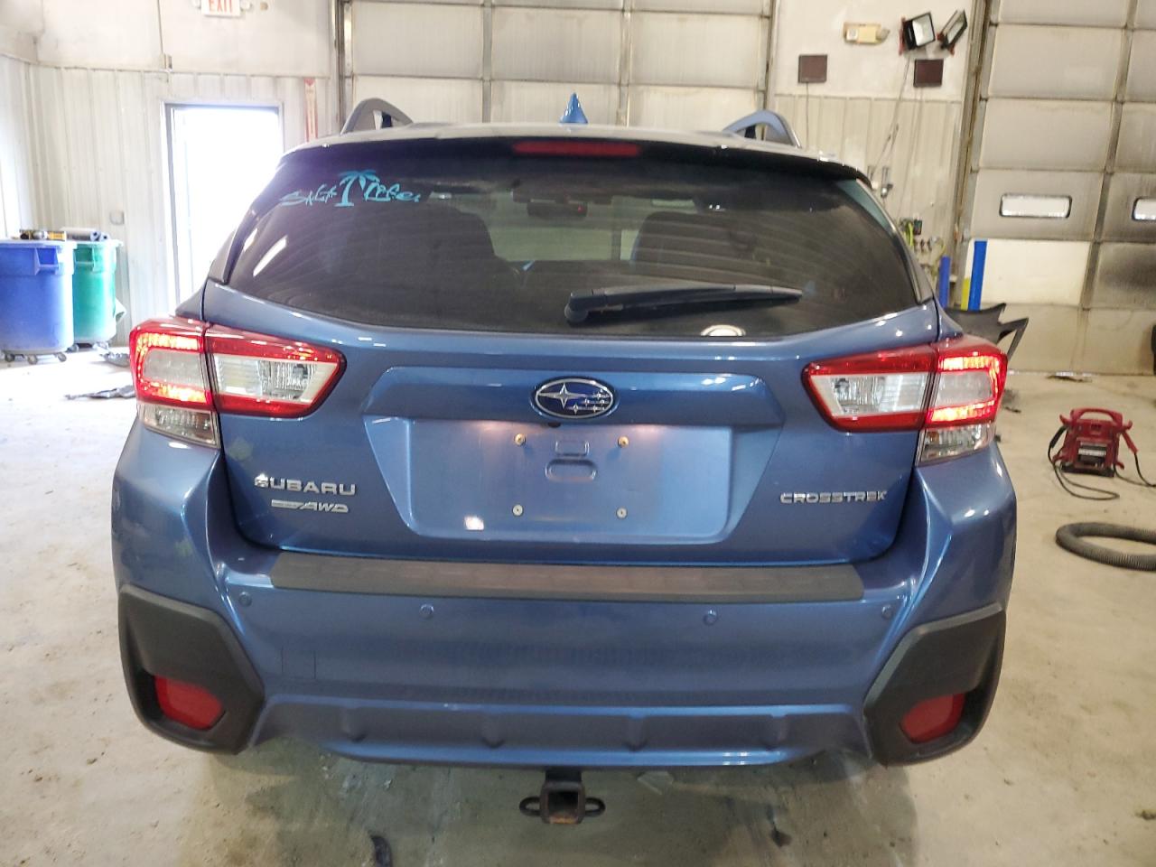 2018 Subaru Crosstrek Limited vin: JF2GTAMC3J8332616