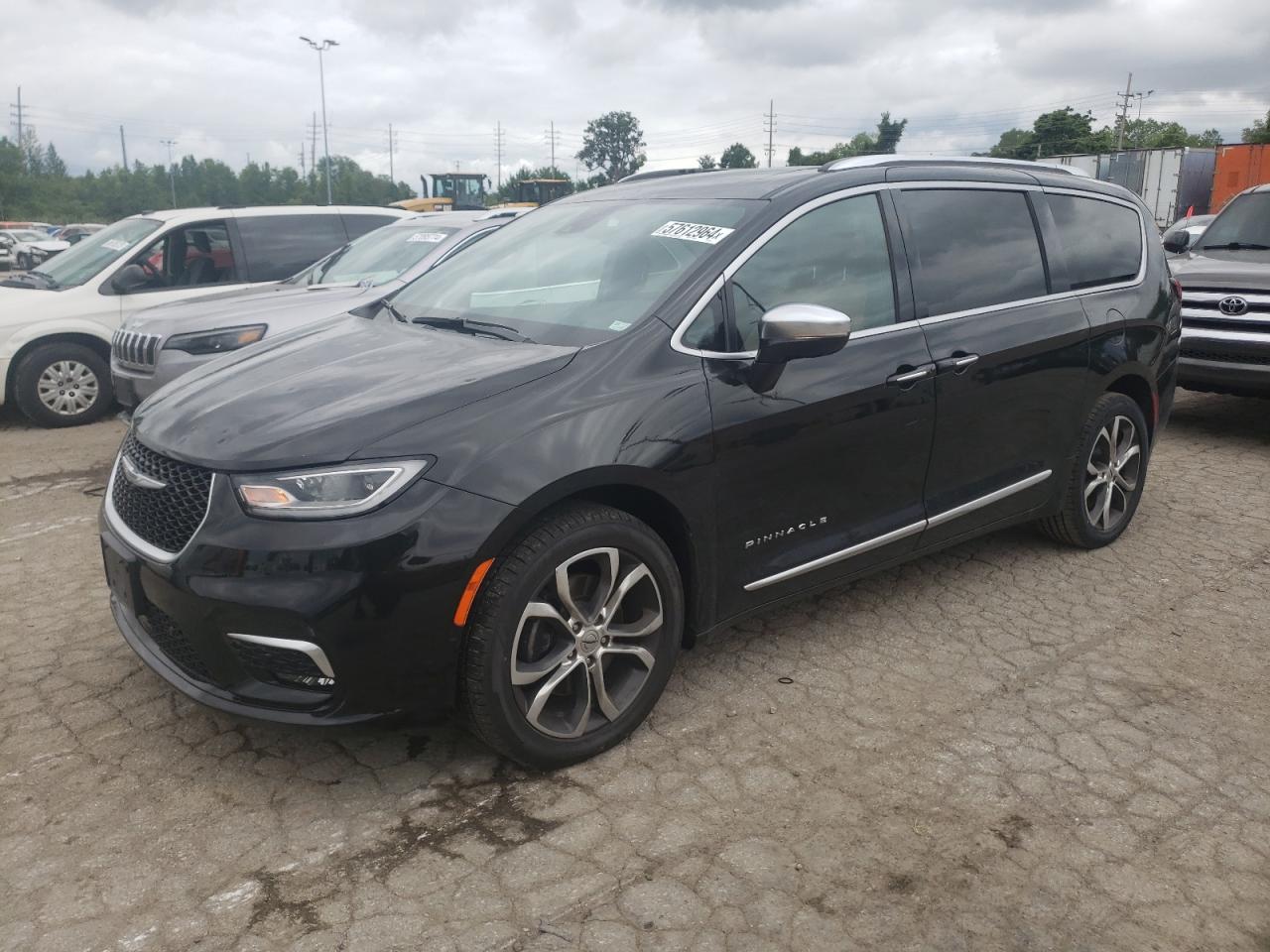 CHRYSLER PACIFICA PINNACLE