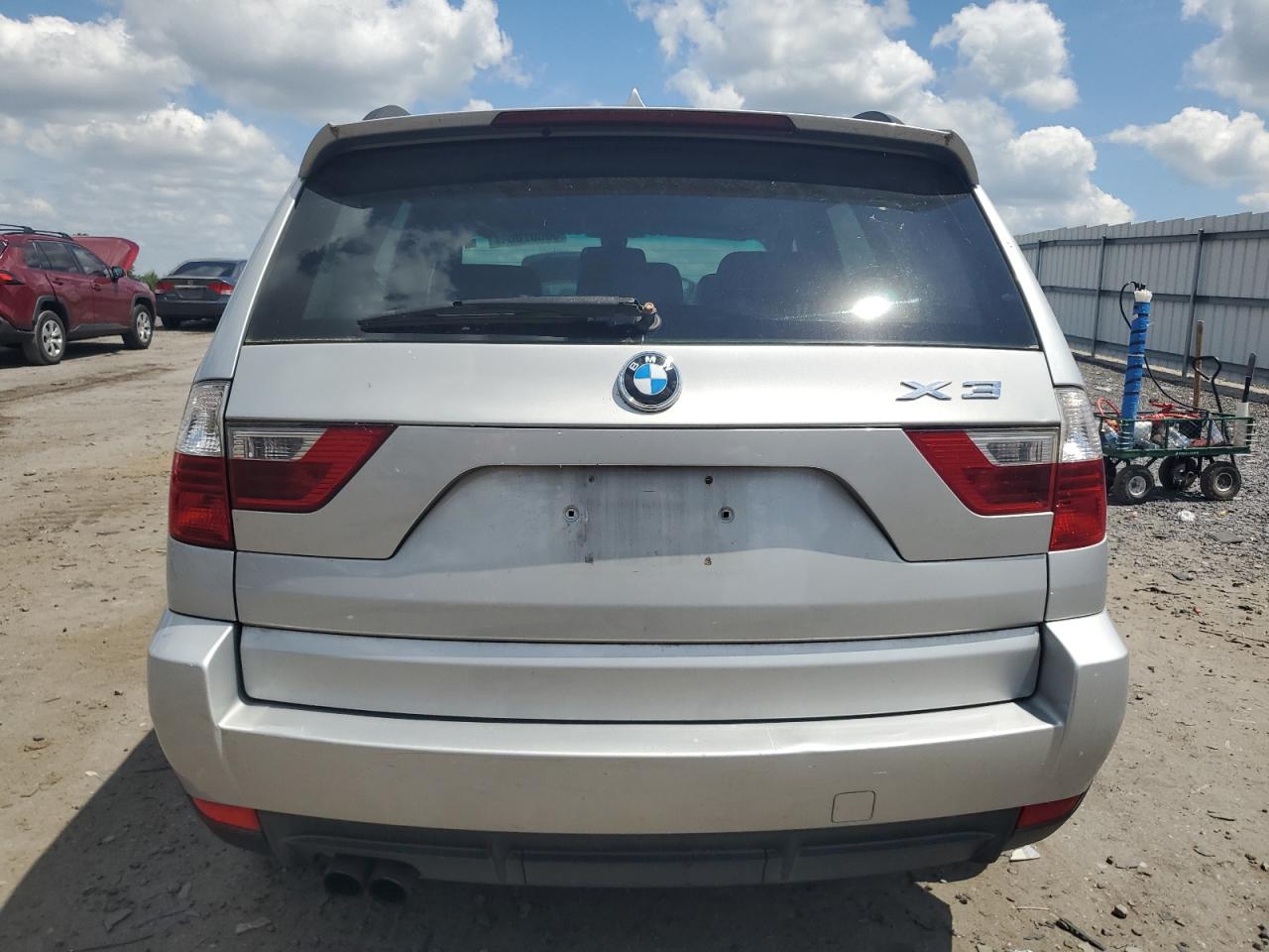 WBXPC93417WF03042 2007 BMW X3 3.0Si