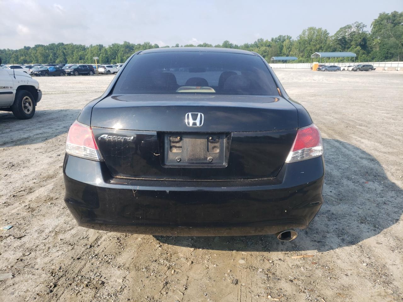1HGCP2F42AA075312 2010 Honda Accord Lxp