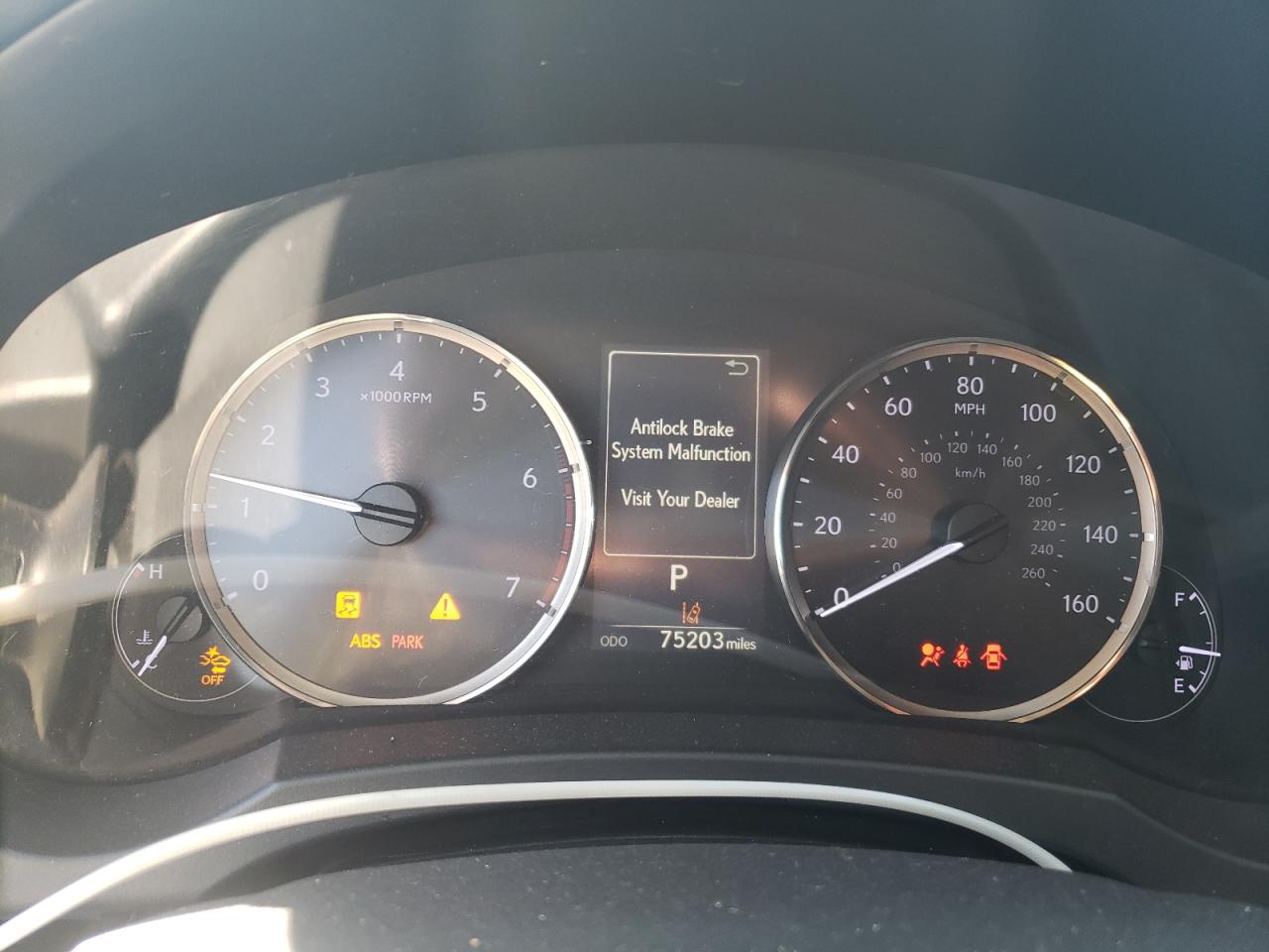 JTHBA1D2XH5039909 2017 Lexus Is 200T