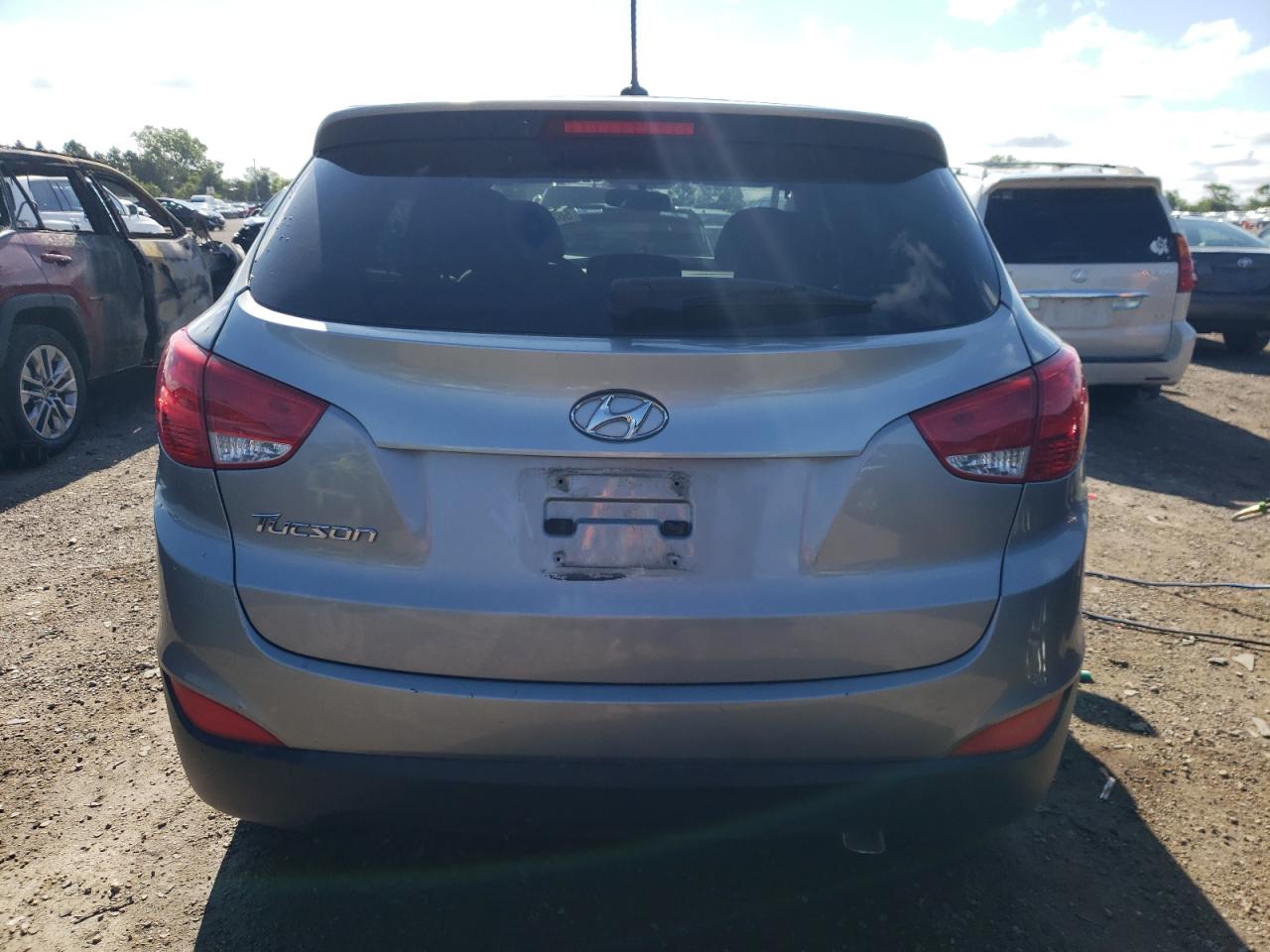 KM8JT3AF1EU945051 2014 Hyundai Tucson Gls