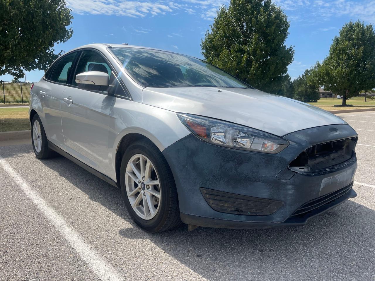 2017 Ford Focus Se vin: 1FADP3FE0HL264174