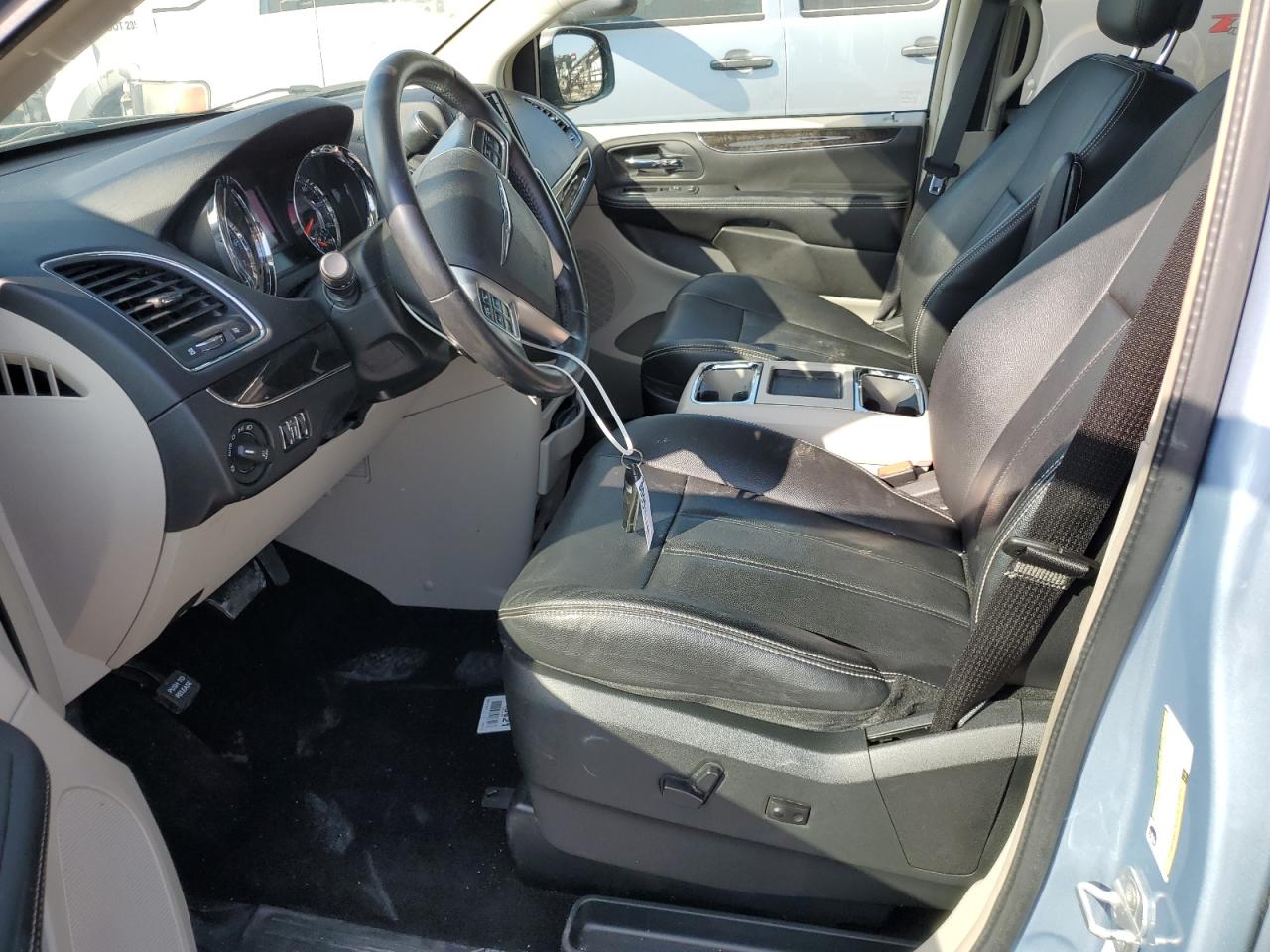 2C4RC1BGXDR645233 2013 Chrysler Town & Country Touring