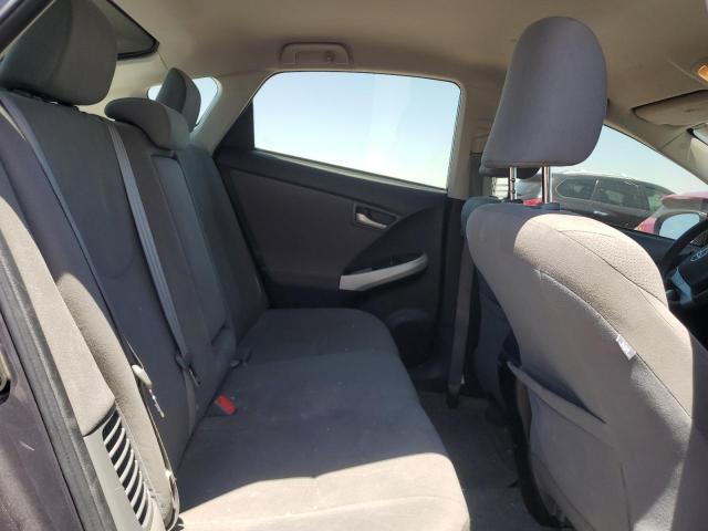 2013 Toyota Prius - Image 10