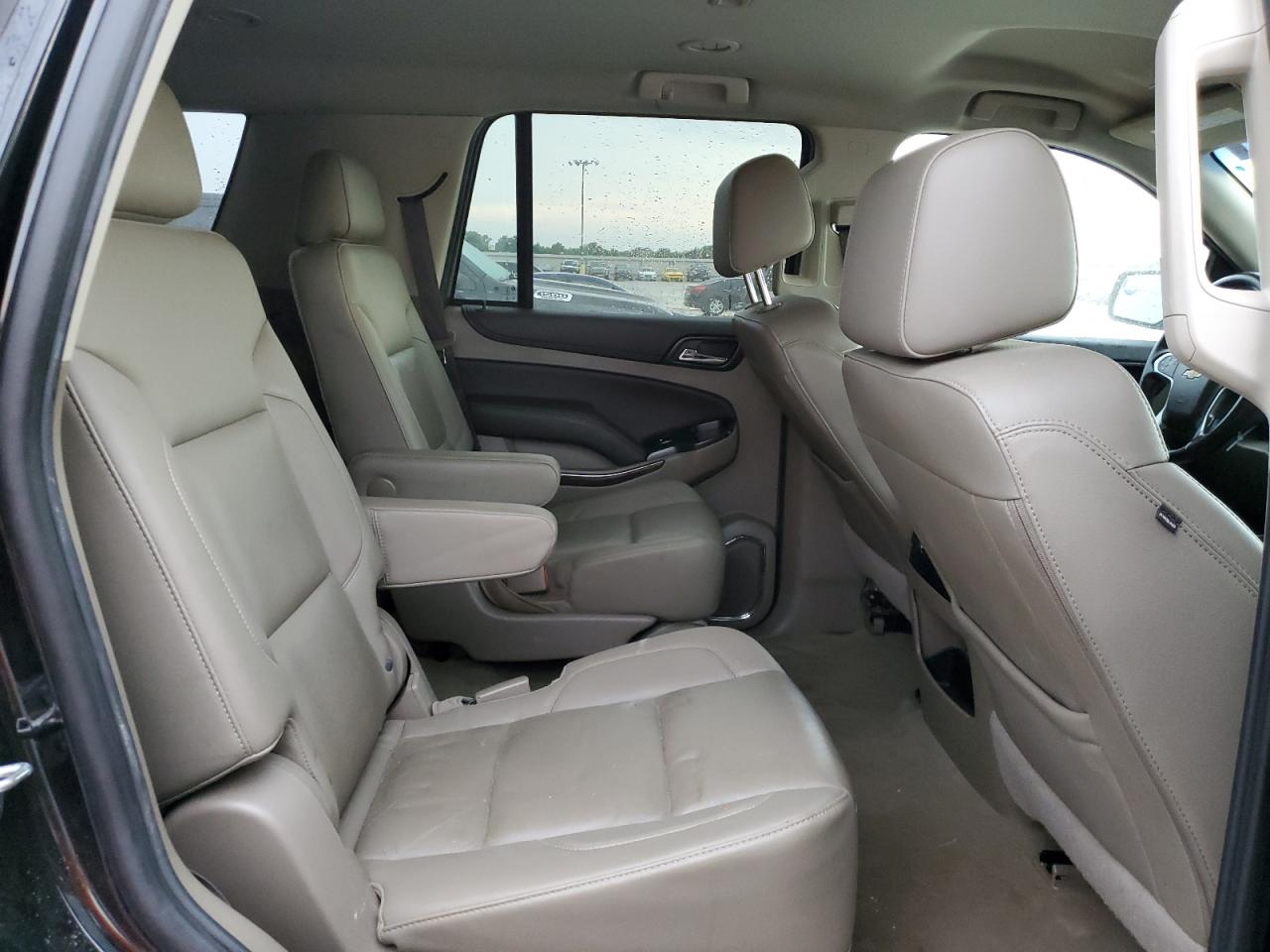 1GNSCBKC8KR378625 2019 Chevrolet Tahoe C1500 Lt