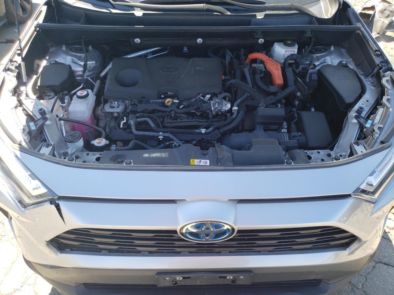 4T3RWRFV8NU054579 2022 Toyota Rav4 Xle