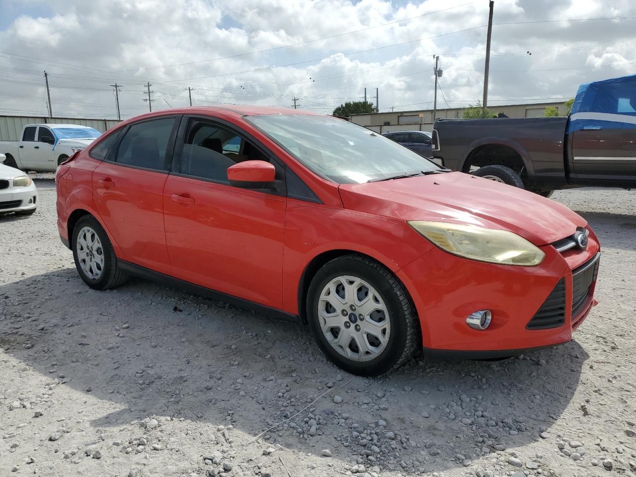 1FAHP3F2XCL457397 2012 Ford Focus Se