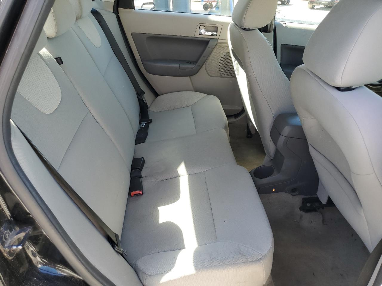 1FAHP36N29W196767 2009 Ford Focus Ses