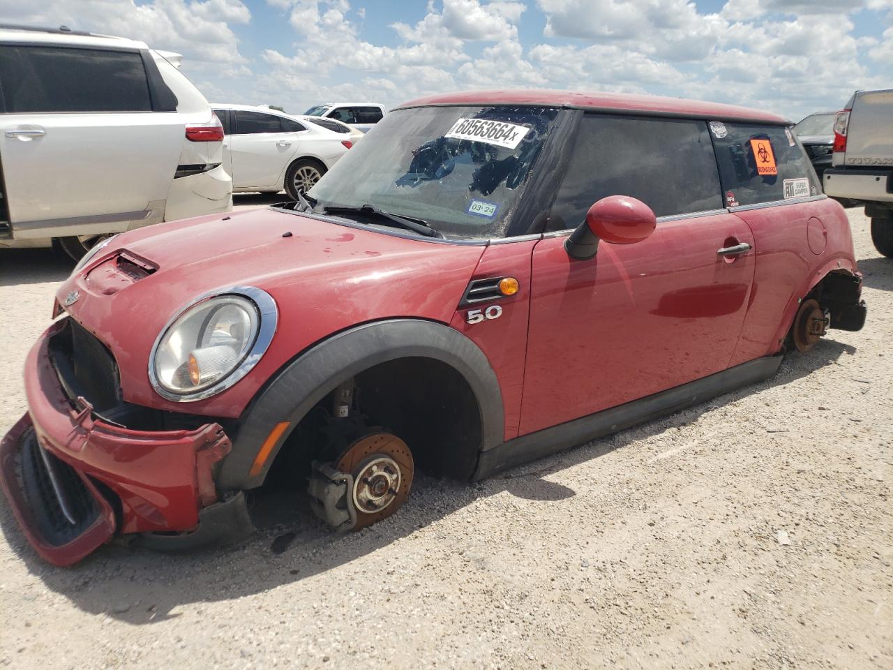 2012 Mini Cooper vin: WMWSU3C58CT543571