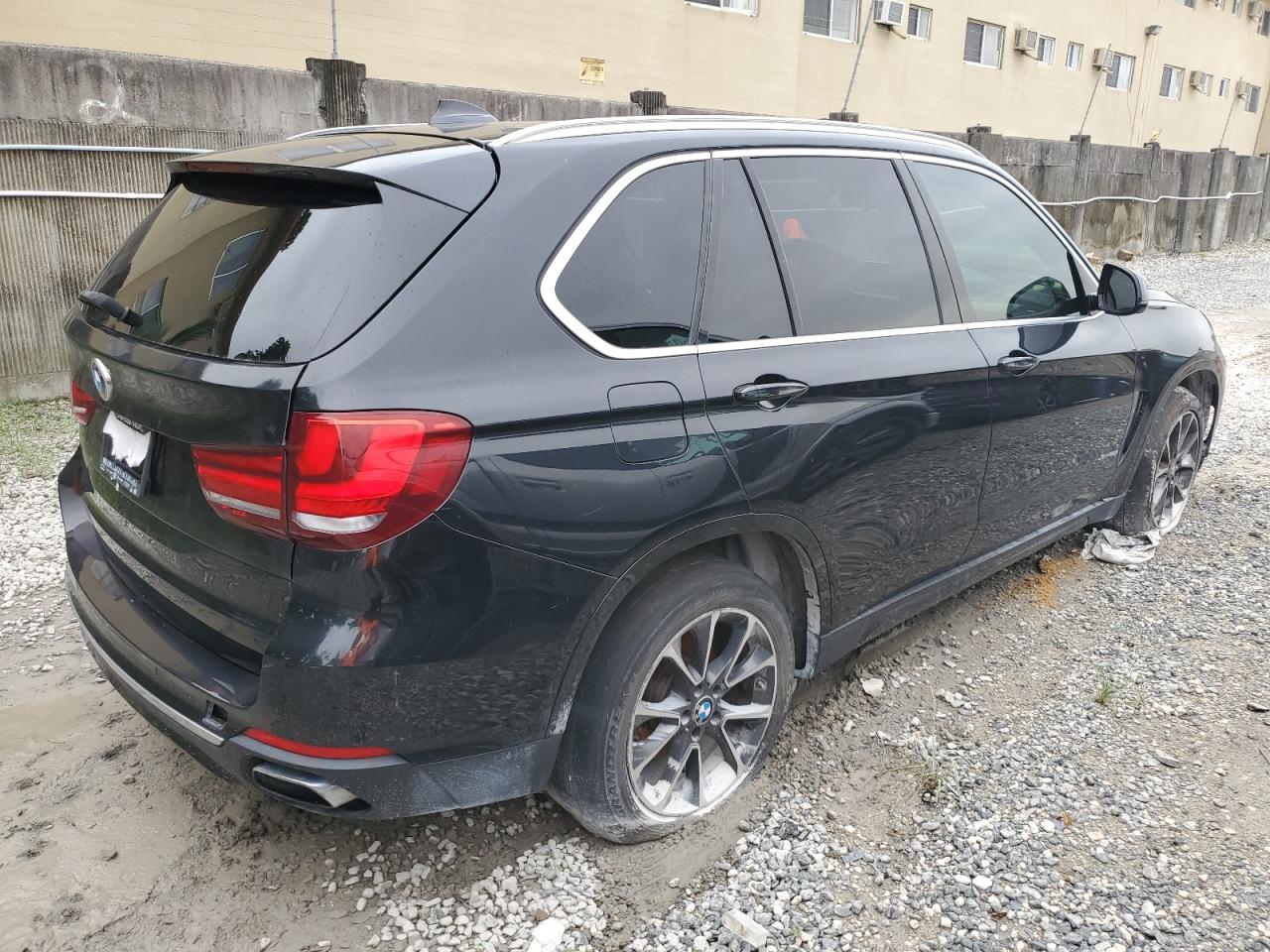 2017 BMW X5 xDrive50I vin: 5UXKR6C50H0J84648