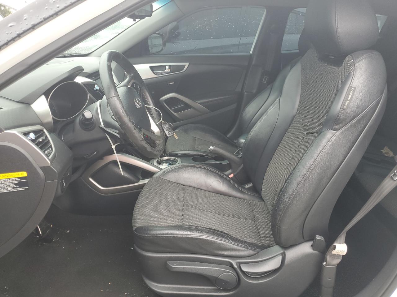 KMHTC6AD5DU137129 2013 Hyundai Veloster