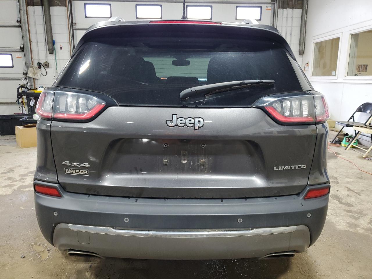 1C4PJMDX9KD235776 2019 Jeep Cherokee Limited
