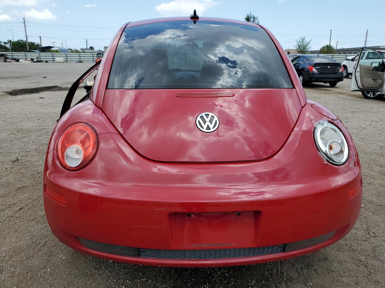 3VWPW31C39M509109 2009 Volkswagen New Beetle S