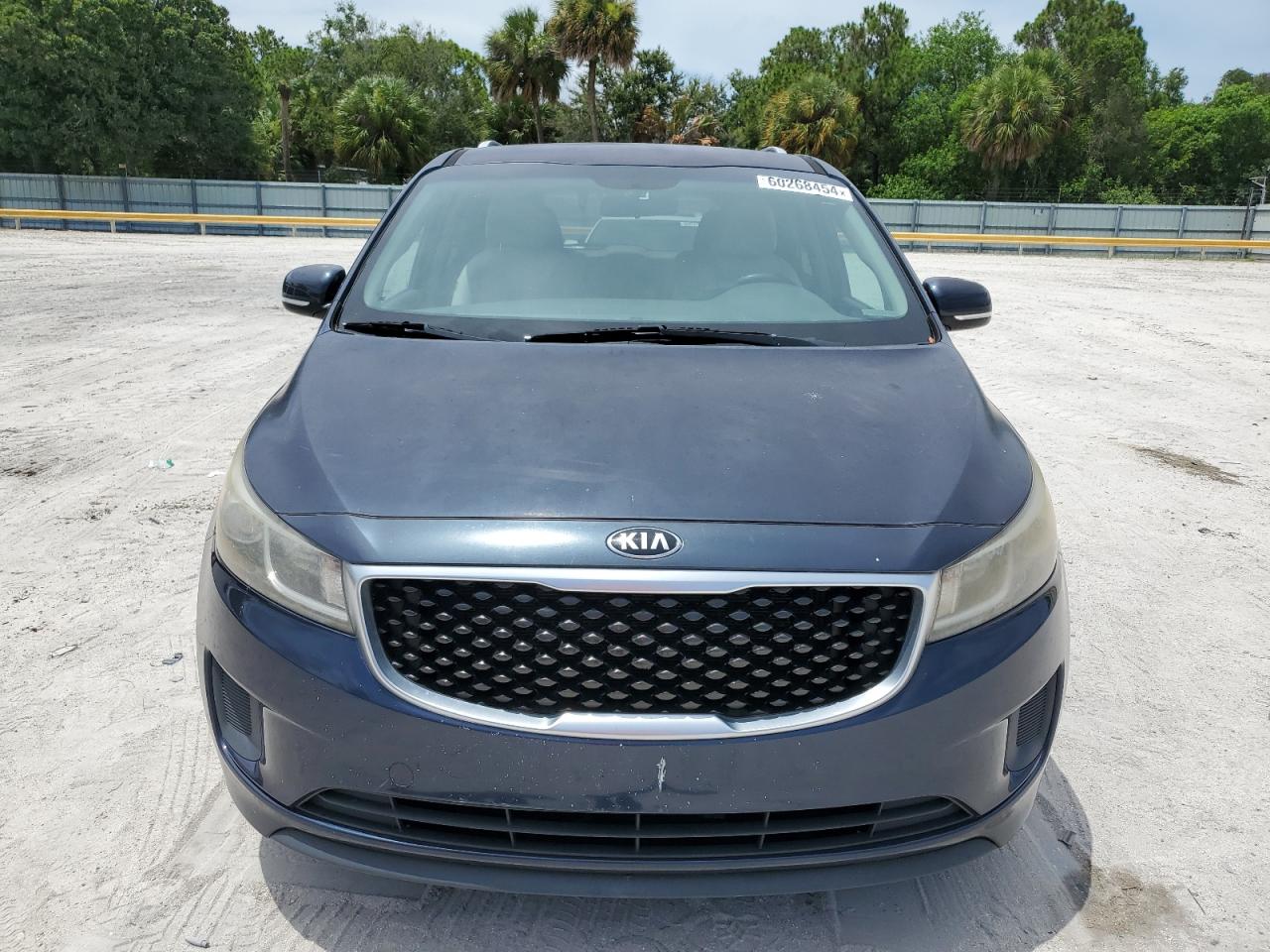 2015 Kia Sedona Lx vin: KNDMB5C14F6022036