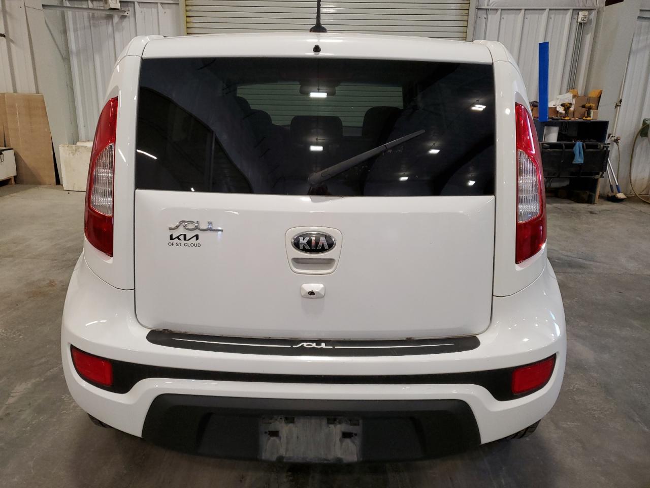 KNDJT2A65D7507385 2013 Kia Soul +