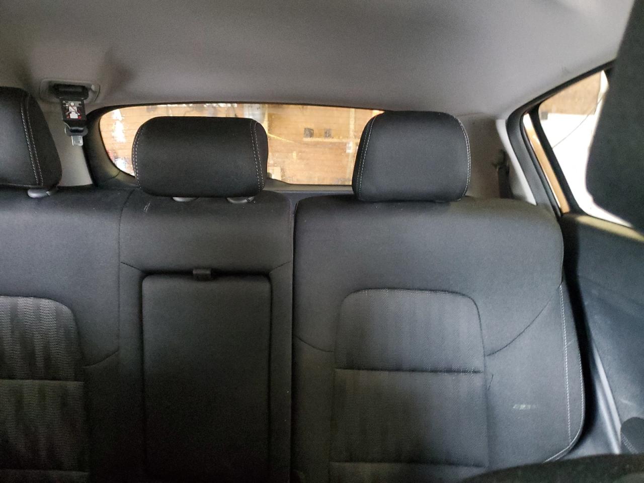 KNDPMCAC5H7166725 2017 Kia Sportage Lx