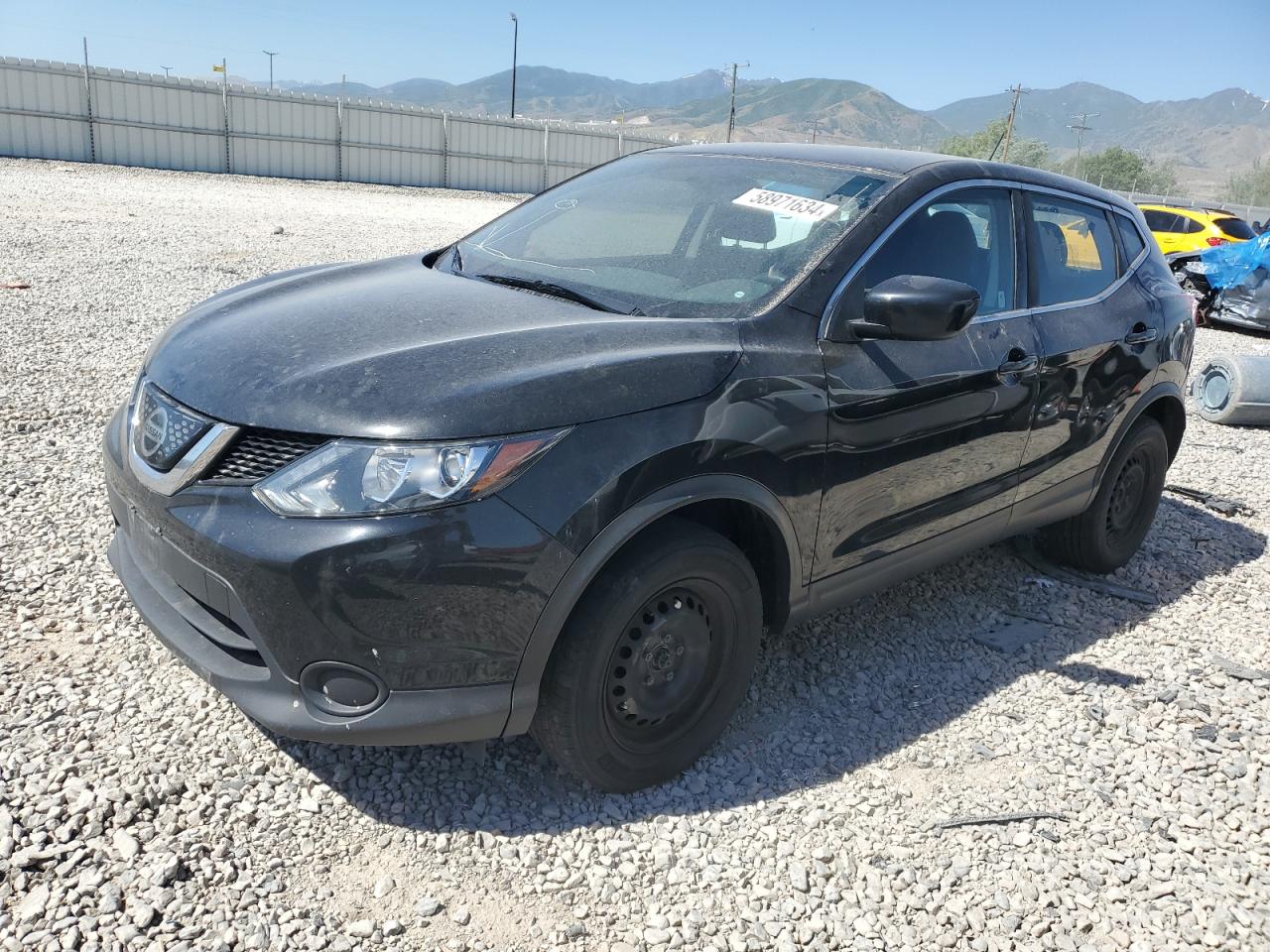 2018 Nissan Rogue Sport S vin: JN1BJ1CR2JW258401