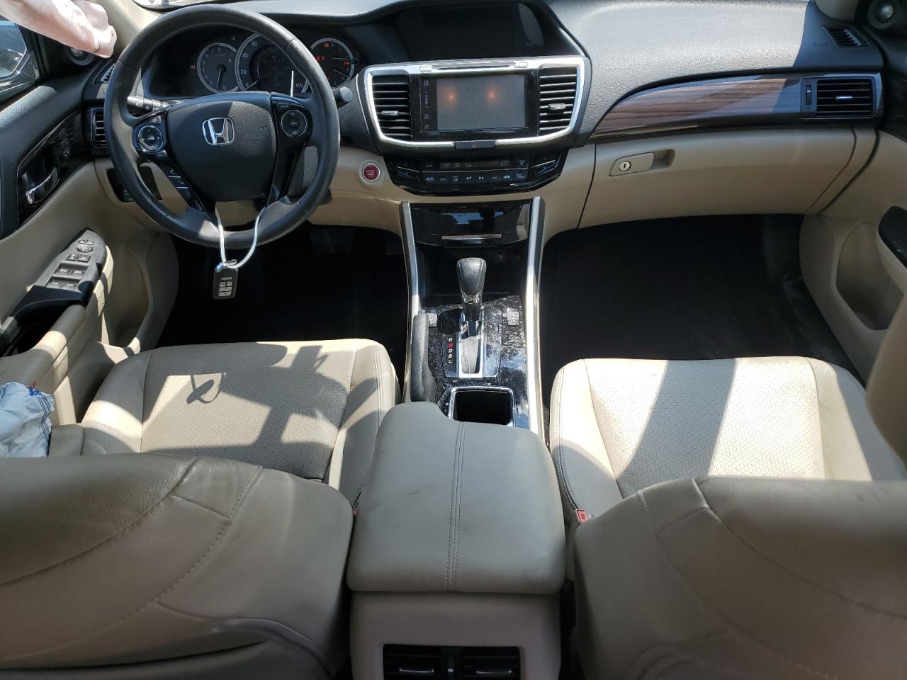 1HGCR2F86GA204299 HONDA ACCORD 2016