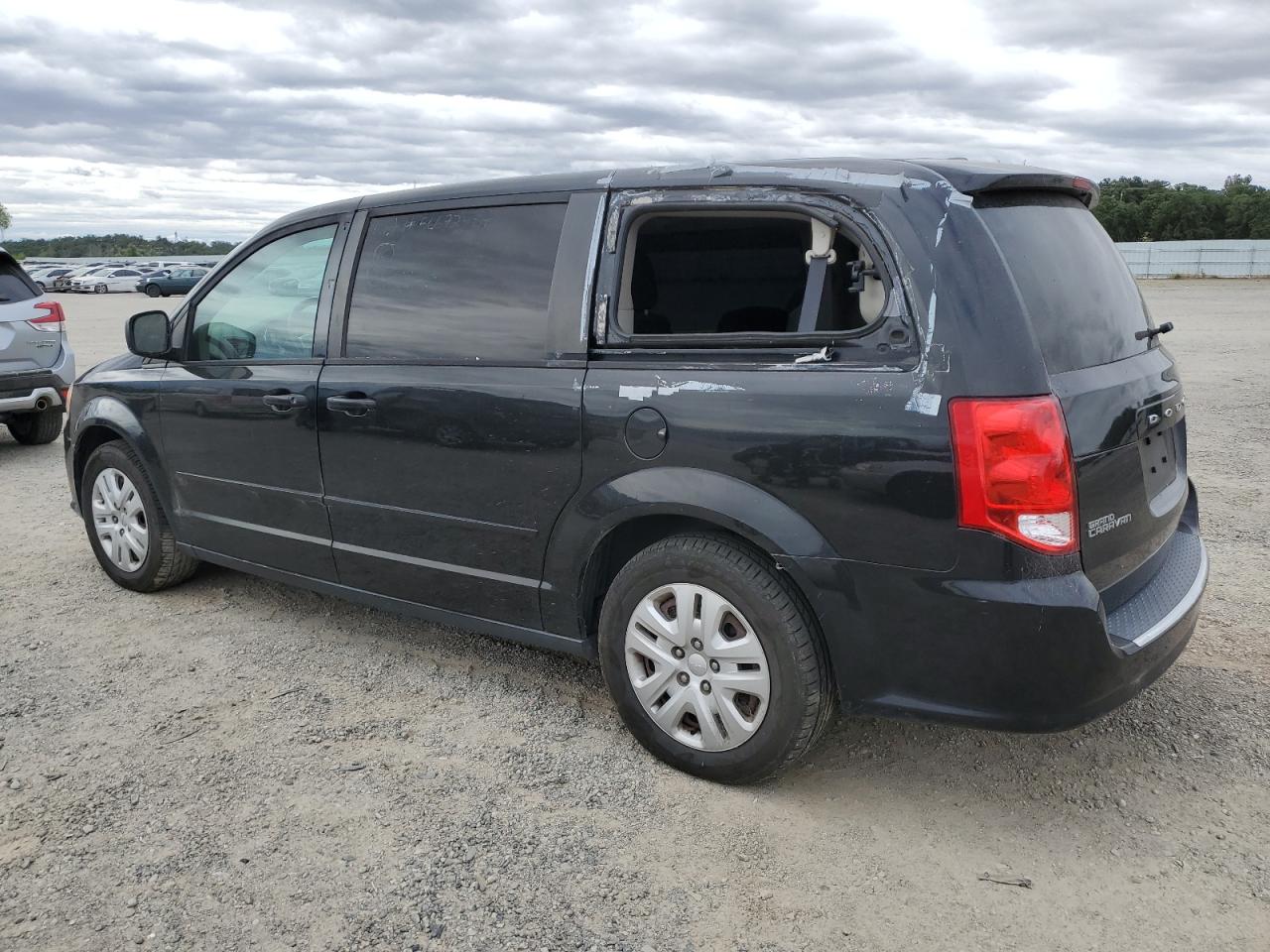 2C4RDGBG8FR636498 2015 Dodge Grand Caravan Se