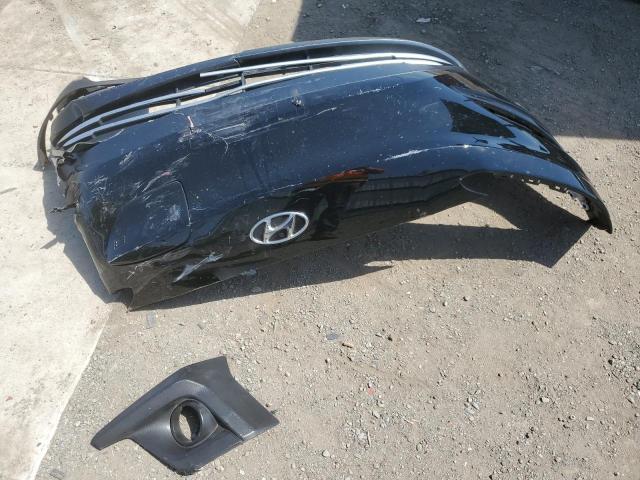 KM8K23AG0PU181616 Hyundai Kona SE 12