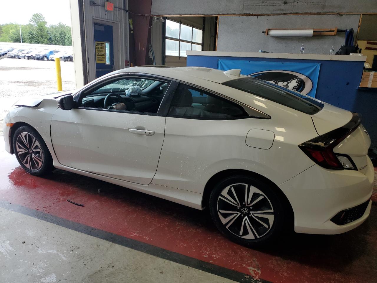 2016 Honda Civic Ex vin: 2HGFC3B34GH361023