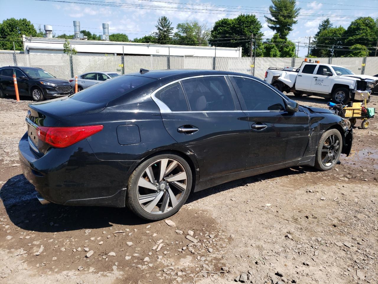 2014 Infiniti Q50 Base vin: JN1BV7AR4EM693691