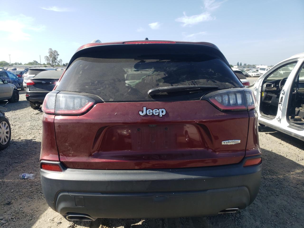 1C4PJLCX9KD265775 2019 Jeep Cherokee Latitude