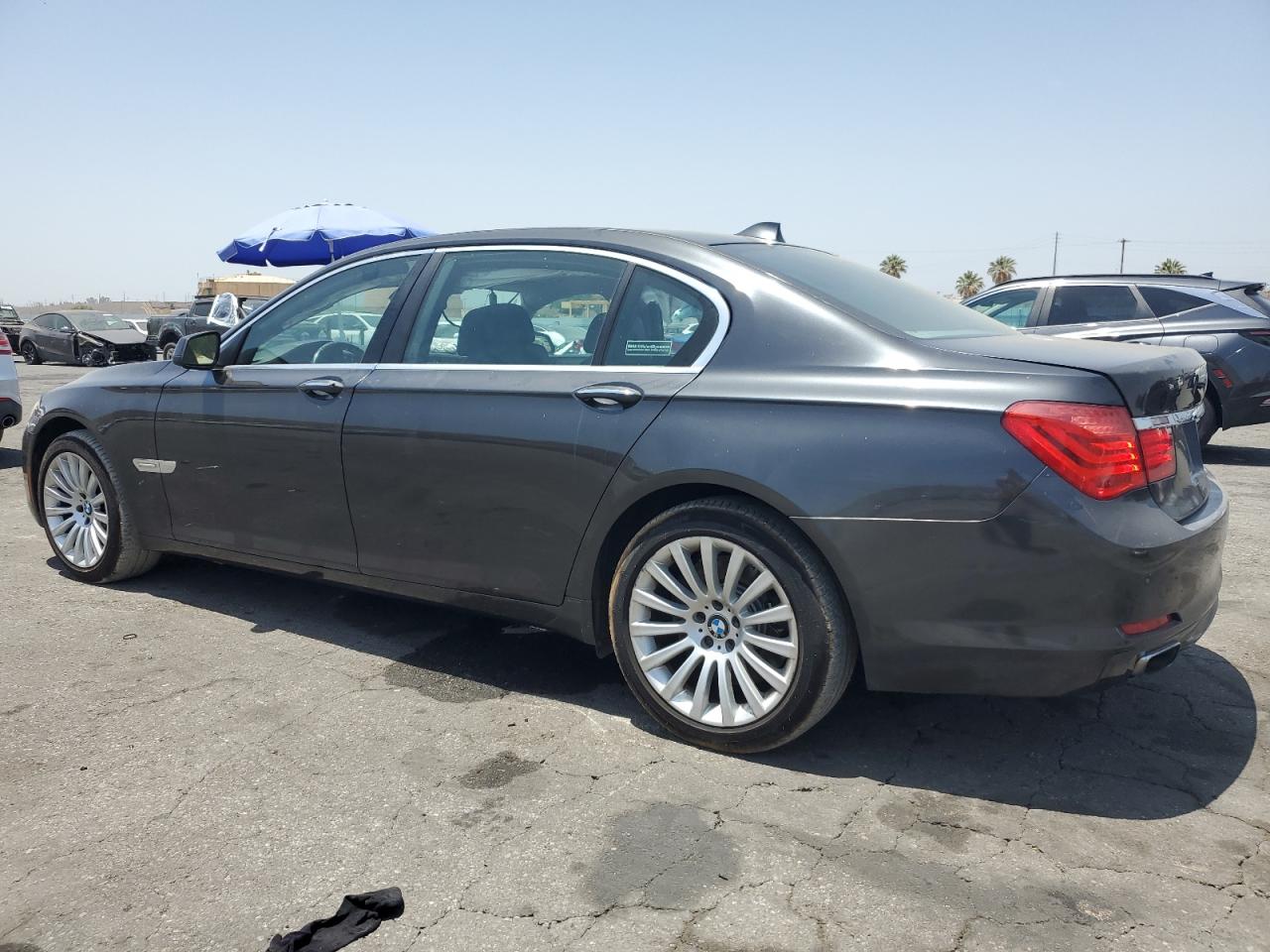 WBAKB8C50CC964011 2012 BMW 750 Li