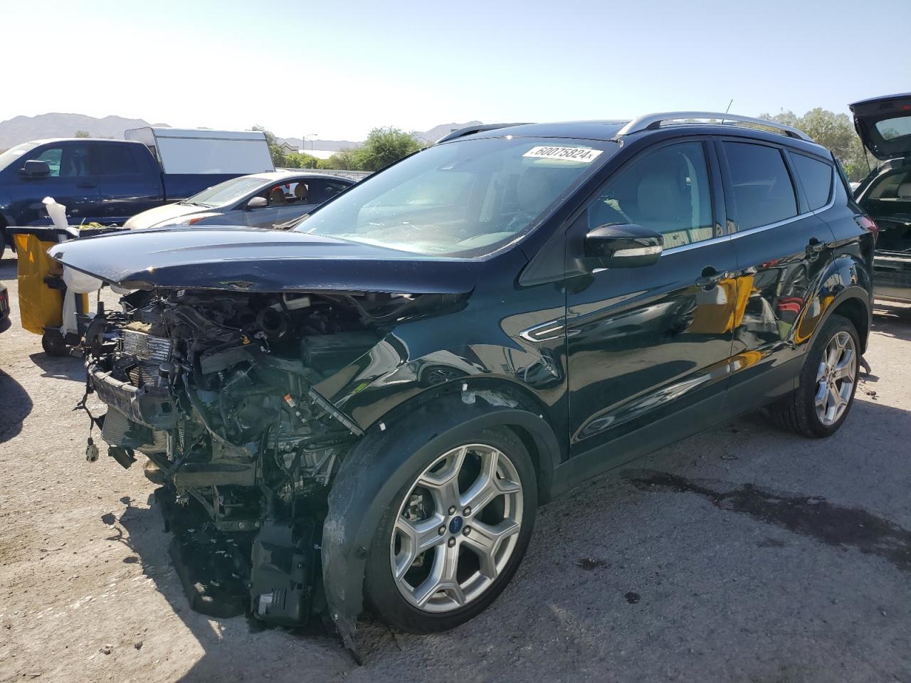 2019 Ford Escape Titanium vin: 1FMCU9J97KUC53990