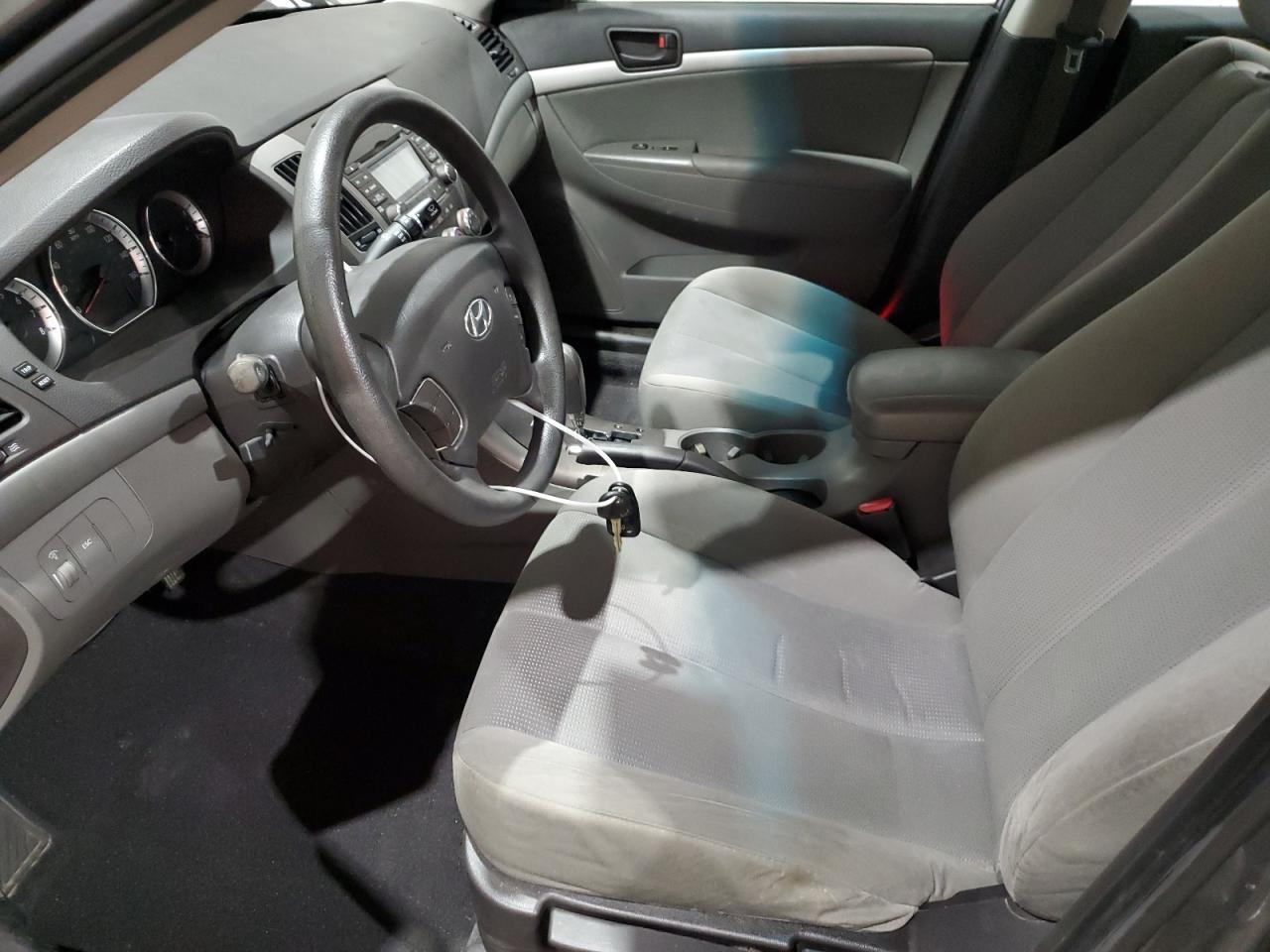 5NPET4AC8AH607068 2010 Hyundai Sonata Gls