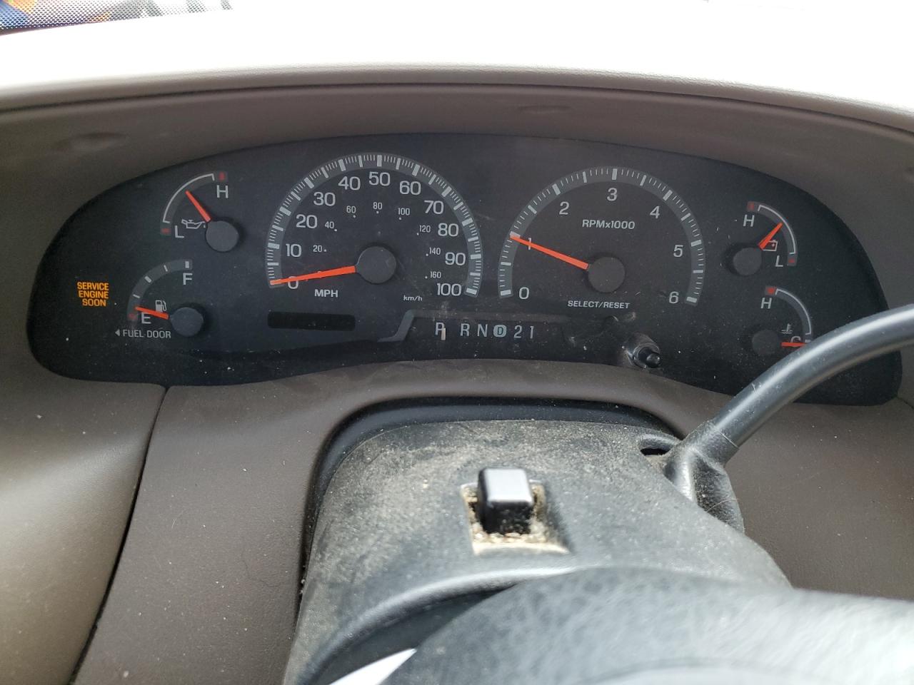 1FTZX1720XNB77662 1999 Ford F150 1FTZX1720XNB77662 1999 Ford F150