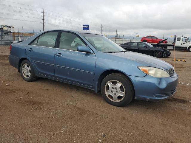 2003 Toyota Camry Le VIN: 4T1BF32K43U556702 Lot: 57696954