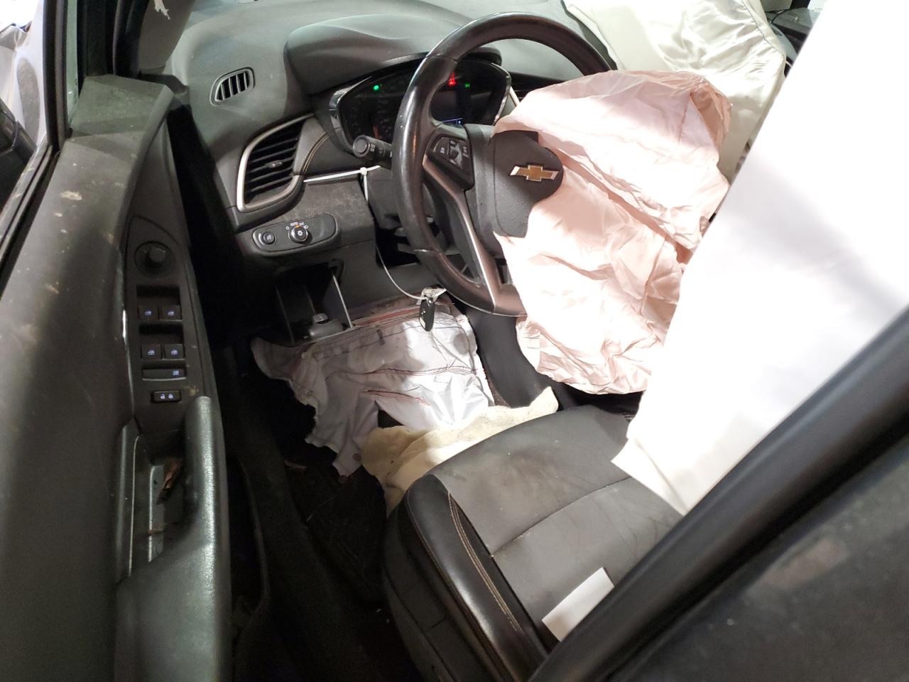 3GNCJPSB6KL208267 2019 Chevrolet Trax 1Lt