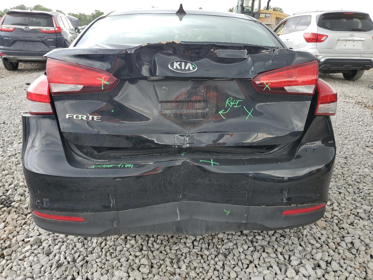 3KPFK4A74JE165999 2018 Kia Forte Lx
