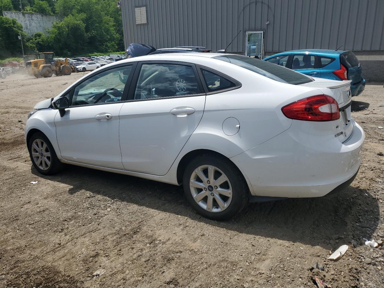 3FADP4BJ0CM156055 2012 Ford Fiesta Se