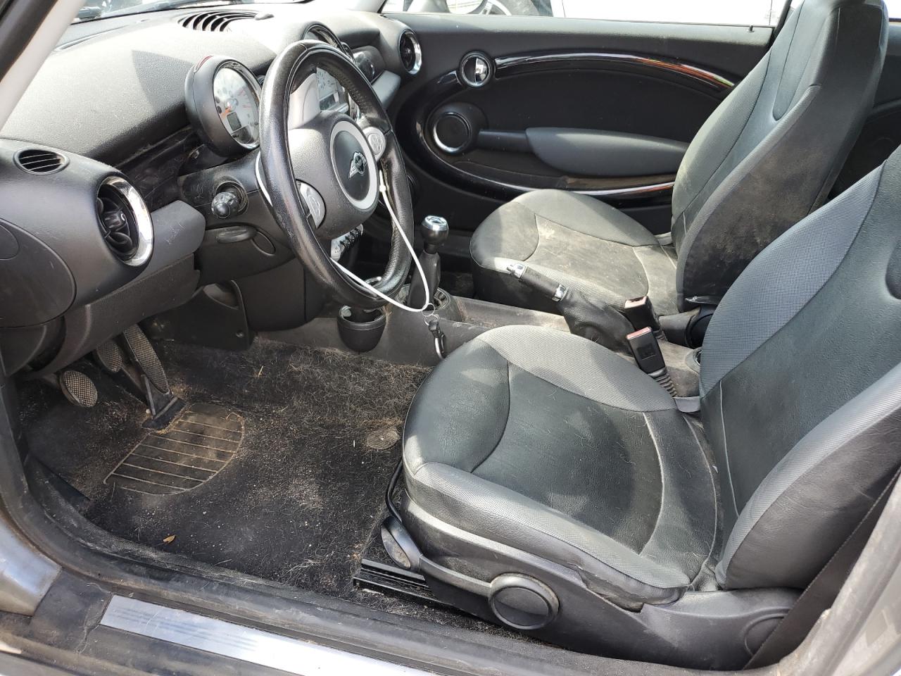 WMWMF3C52ATU78281 2010 Mini Cooper