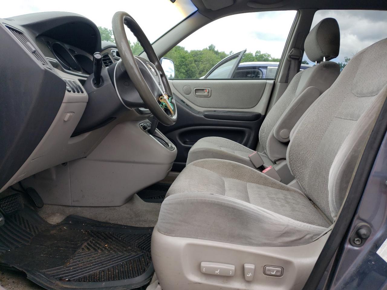 JTEGF21A510006342 2001 Toyota Highlander