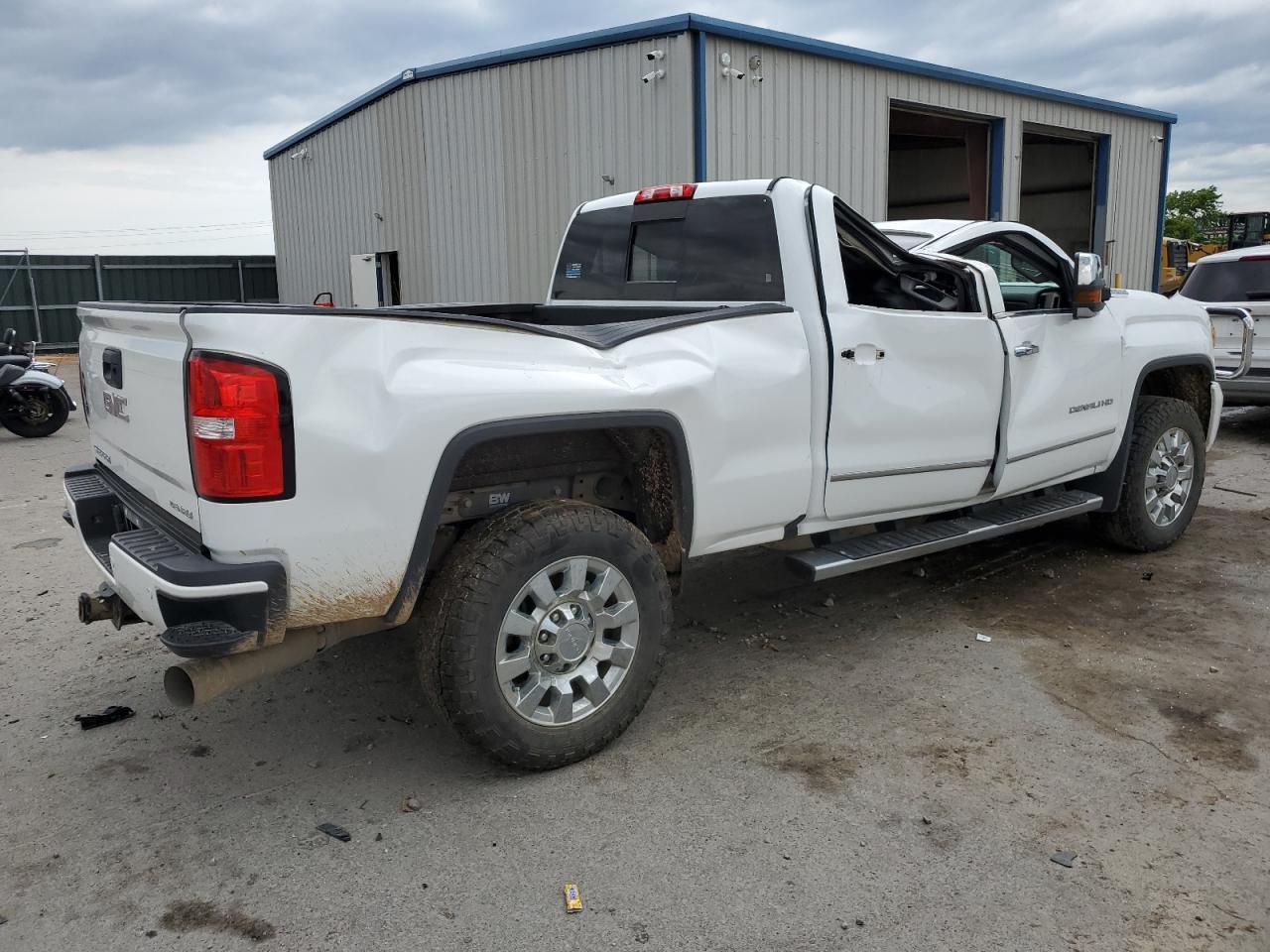 1GT12SEY4KF122319 2019 GMC Sierra K2500 Denali