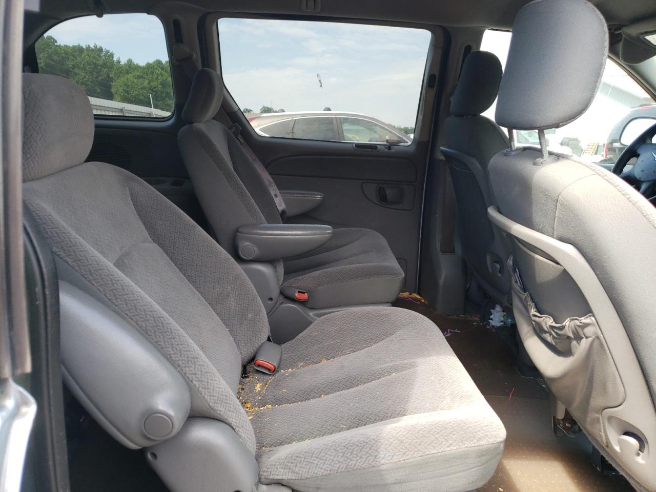 1A4GP45R56B582323 2006 Chrysler Town & Country