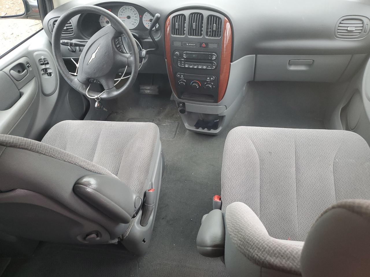 1A4GP45R76B734005 2006 Chrysler Town & Country