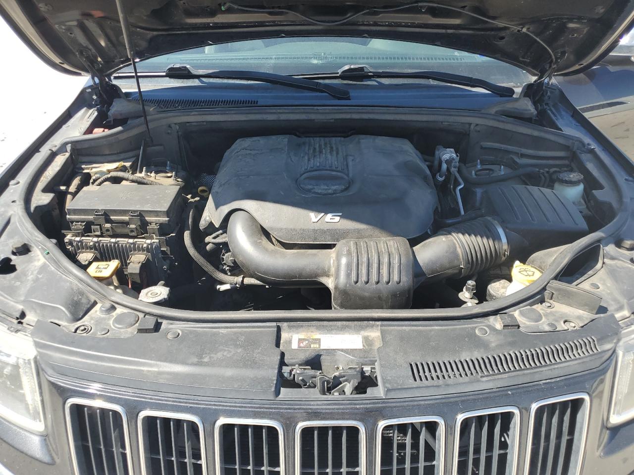 1C4RJEBG4EC227824 2014 Jeep Grand Cherokee Limited