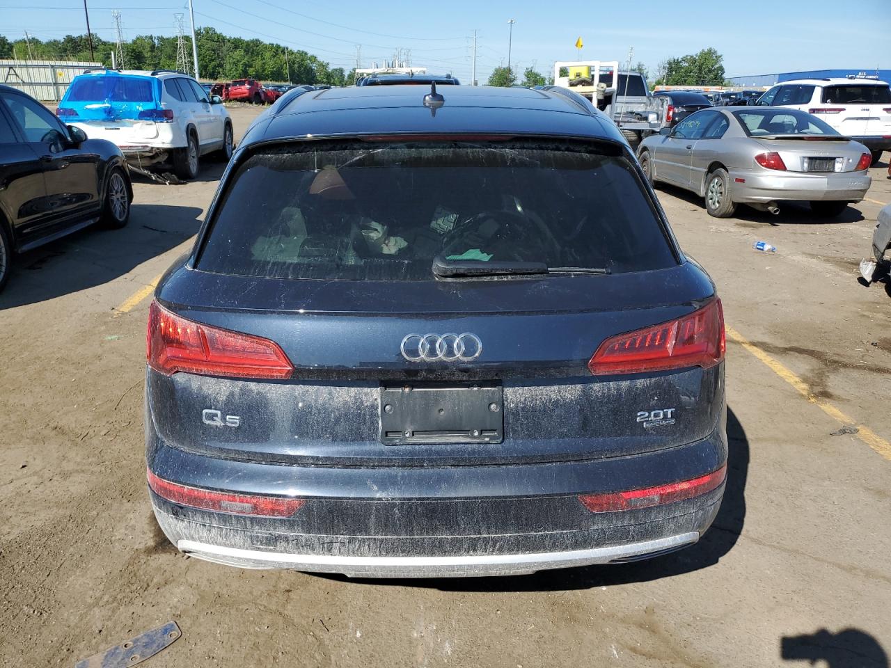 WA1BNAFY6J2165810 2018 Audi Q5 Premium Plus