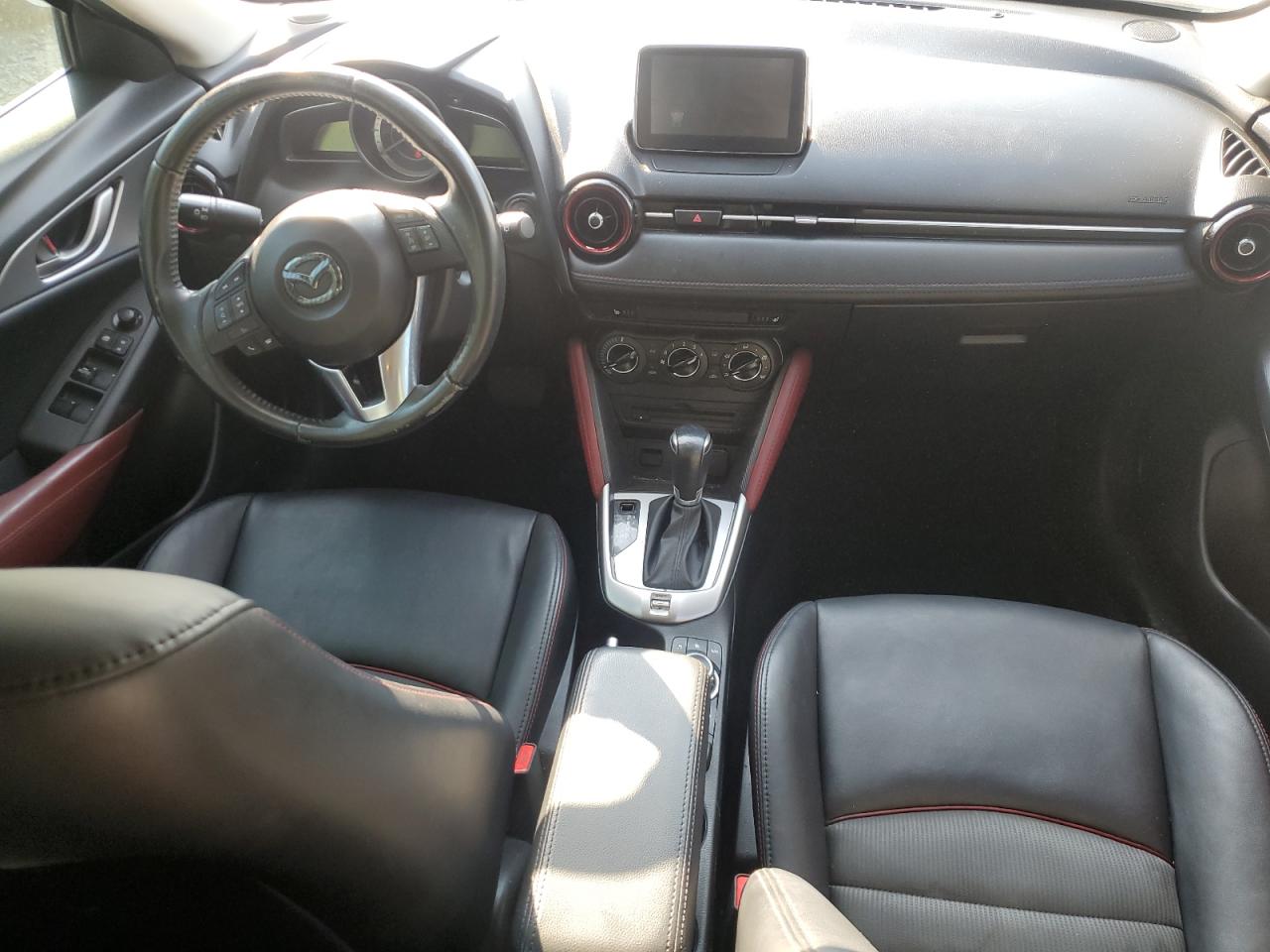 JM1DKFC79H0146495 2017 Mazda Cx-3 Touring