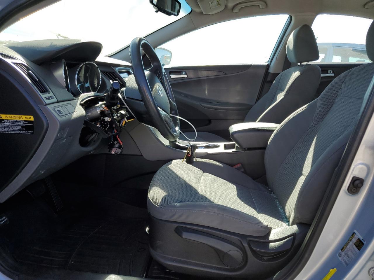 5NPEB4AC0DH750300 2013 Hyundai Sonata Gls