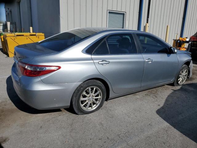 VIN 4T4BF1FK3FR464005 2015 Toyota Camry, LE no.3