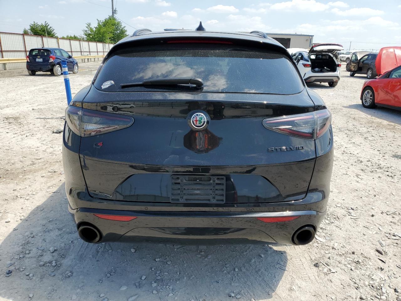 ZASPAKBN8M7D02561 2021 Alfa Romeo Stelvio Ti