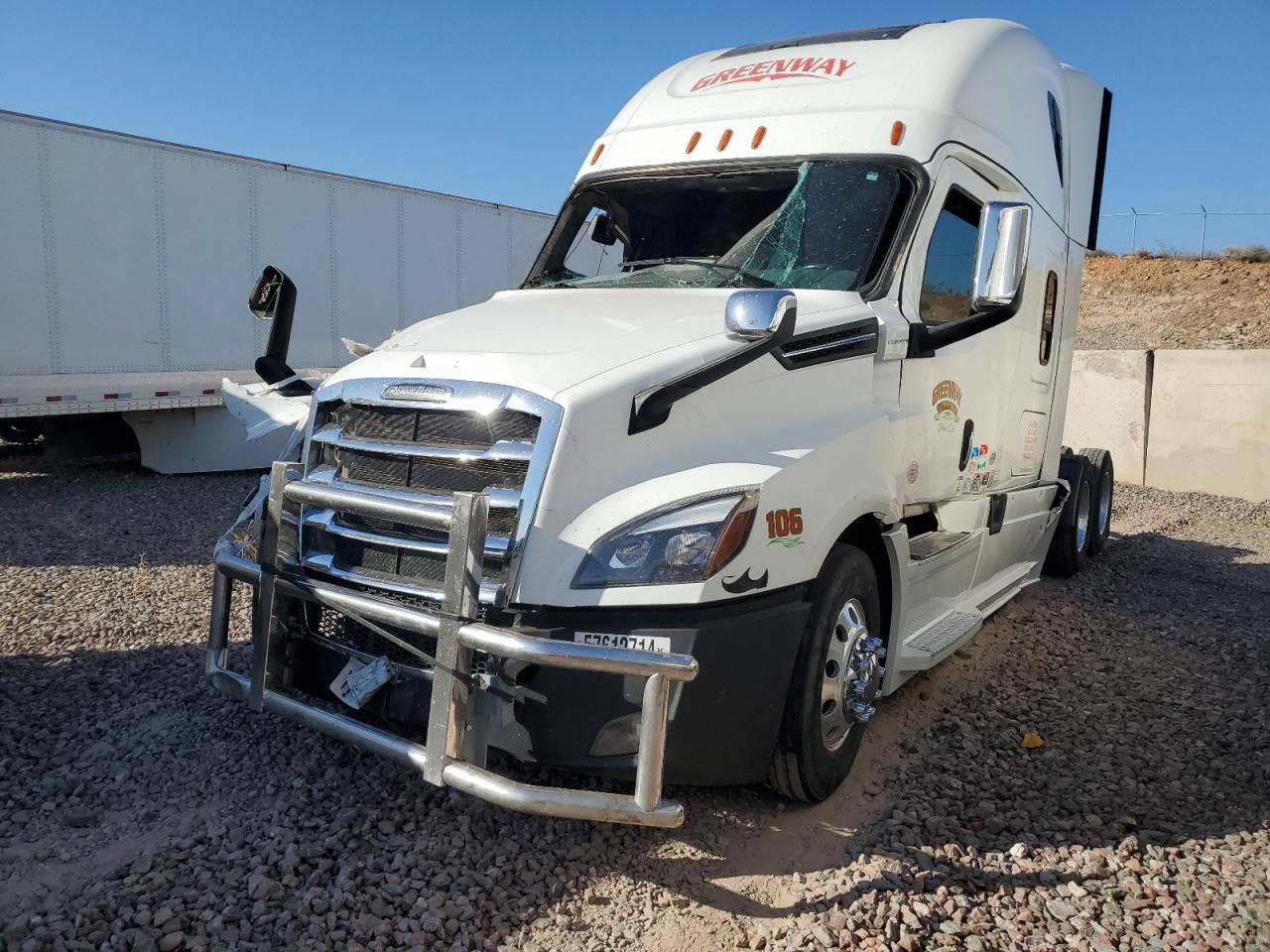 Lot #3045722376 2019 FREIGHTLINER CASCADIA 1