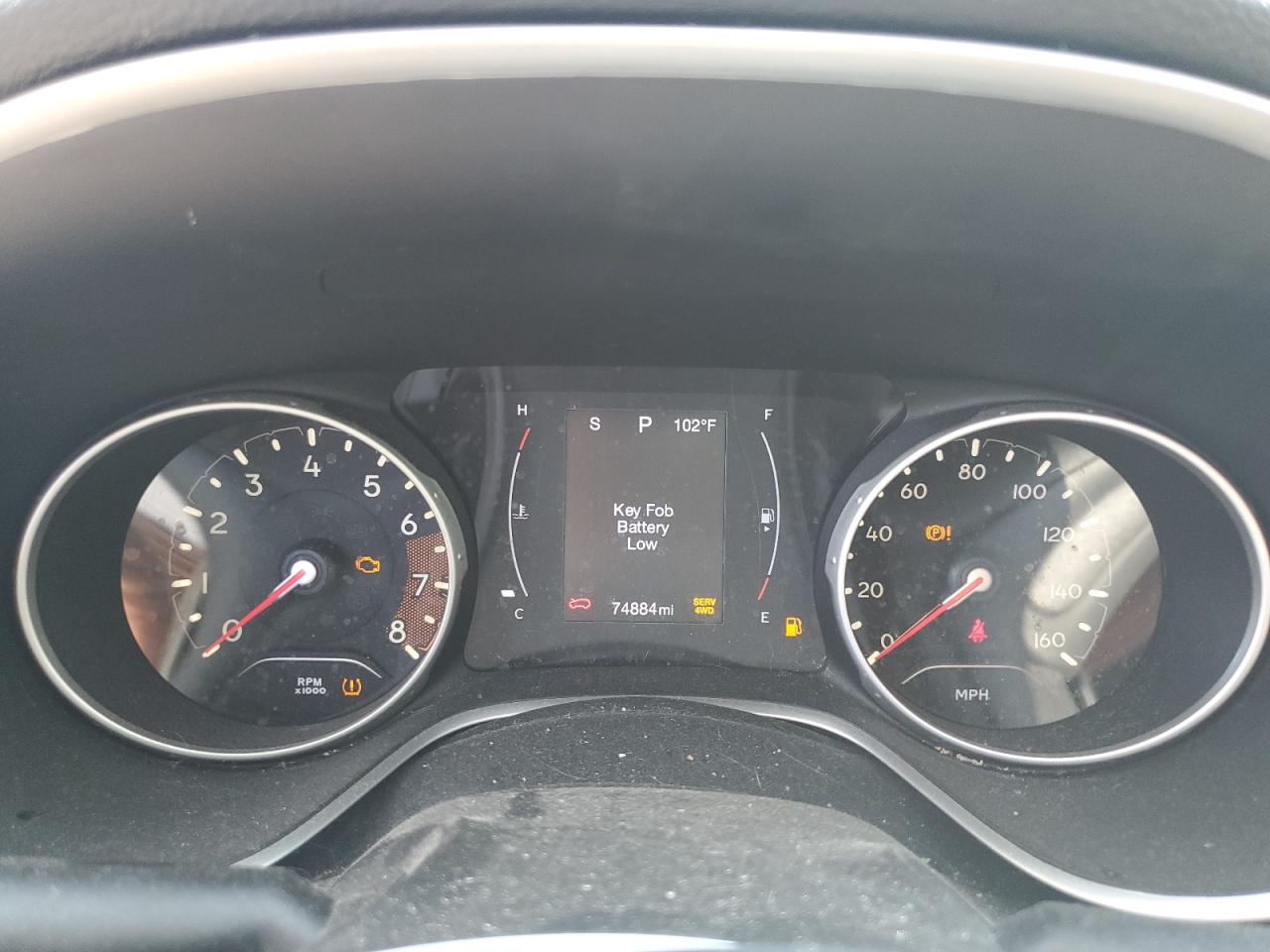 3C4NJDBB7JT400621 2018 Jeep Compass Latitude