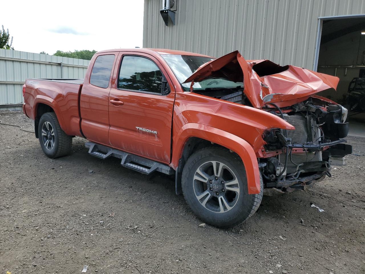 5TFSZ5AN5HX093753 2017 Toyota Tacoma Access Cab